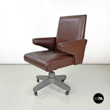 Charger l'image dans la galerie, Brown leather swivel armchair, 1950s