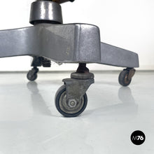 Charger l'image dans la galerie, Brown leather swivel armchair, 1950s