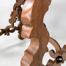 画像をギャラリービューアに読み込む, Wooden table fratino with decorated legs, 1700s