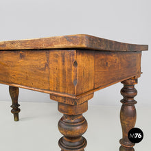 画像をギャラリービューアに読み込む, Wood and brass dining table, 1800s