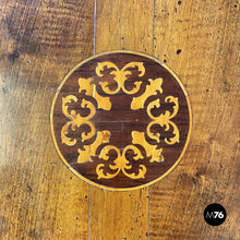 画像をギャラリービューアに読み込む, Wooden dining table with floral decoration, 1850s