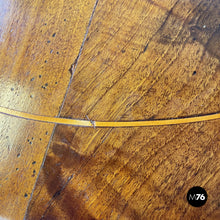 画像をギャラリービューアに読み込む, Wooden dining table with floral decoration, 1850s