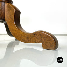 画像をギャラリービューアに読み込む, Wooden dining table with floral decoration, 1850s