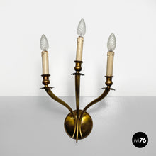 画像をギャラリービューアに読み込む, Three-armed brass wall light with wooden candles, 1970s