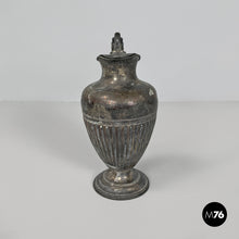 画像をギャラリービューアに読み込む, Silver plate and wood jug or teapot by SB&M, early 1900s