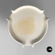 画像をギャラリービューアに読み込む, White plastic coffee tables by Giotto Stoppino for Kartell, 1970s