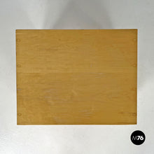 画像をギャラリービューアに読み込む, Wooden coffee table by AQQ, 1990s