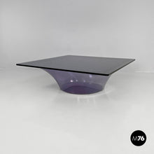 画像をギャラリービューアに読み込む, Coffee table in purple plexiglass and smoked glass, 1970s