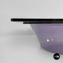 画像をギャラリービューアに読み込む, Coffee table in purple plexiglass and smoked glass, 1970s