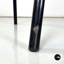 将图片加载到图库查看器,Black metal and grey fabric chairs, 1980s