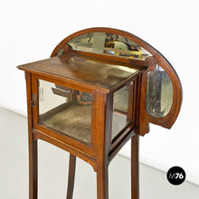 将图片加载到图库查看器,Liberty showcase or étagère, 1900s