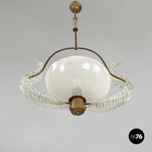 画像をギャラリービューアに読み込む, Transparent Murano glass and brass chandelier, 1940s