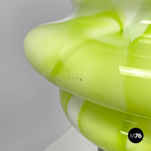 画像をギャラリービューアに読み込む, Floor lamp in green and white Murano glass, 1970s