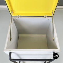 Load image into Gallery viewer, Wooden basket by Robots, 1990s