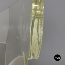 将图片加载到图库查看器,Chairs in thick plexiglass and black sky, 1980s