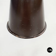 画像をギャラリービューアに読み込む, Ethnic table and stools in brown metal, 1990s