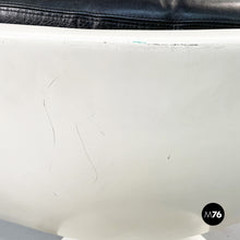 画像をギャラリービューアに読み込む, Leather armchair by Play, 1970s