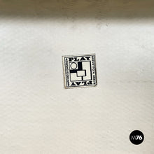 画像をギャラリービューアに読み込む, Leather armchair by Play, 1970s