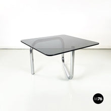 画像をギャラリービューアに読み込む, Coffee table with smoked glass and chromed steel, 1970s