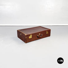 画像をギャラリービューアに読み込む, Luggage in brown leather, 1970s