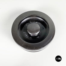 Load image into Gallery viewer, Table ashtray 8532 by Angelo Mangiarotti for Knoll, 1970s