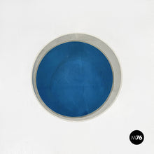 Load image into Gallery viewer, Cylindrical coffee tables in plexiglass, 2000s