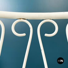 画像をギャラリービューアに読み込む, Garden chairs in white painted wrought iron and fabric, 1960s