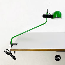 画像をギャラリービューアに読み込む, Green metal clamp table lamp, 1980s