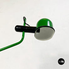 画像をギャラリービューアに読み込む, Green metal clamp table lamp, 1980s