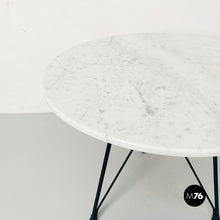 Load image into Gallery viewer, Round coffee table in marble and black enamelled metal, 1960s
