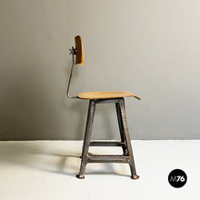 画像をギャラリービューアに読み込む, Industrial wood and metal chair, 1930s