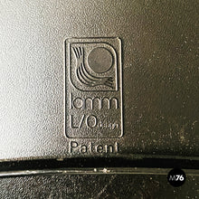 画像をギャラリービューアに読み込む, Folding plastic and metal seats by Lamm, 1980s