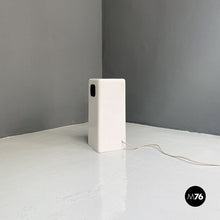 Load image into Gallery viewer, White plastic column radio, 1990s
