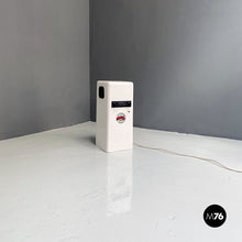 Load image into Gallery viewer, White plastic column radio, 1990s