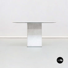 Load image into Gallery viewer, Sculptural dining table by Gianfranco Frattini, 1985