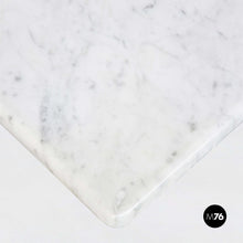 Load image into Gallery viewer, Sculptural dining table by Gianfranco Frattini, 1985