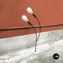 画像をギャラリービューアに読み込む, Curved floor lamp, 1950s