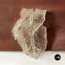 Charger l'image dans la galerie, Brass and glass leaves applique by Zero Quattro section of Fontana Arte, 1950s