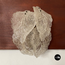 Charger l'image dans la galerie, Brass and glass leaves applique by Zero Quattro section of Fontana Arte, 1950s