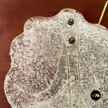 Charger l'image dans la galerie, Brass and glass leaves applique by Zero Quattro section of Fontana Arte, 1950s