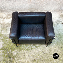 Carica l'immagine nel visualizzatore di Gallery, Black metal and leather Lc3 armchairs by Le Corbusier, Jeannaret and Perriand for Cassina, 1990s