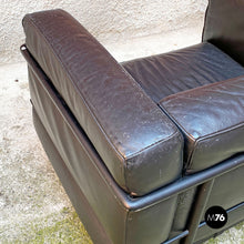 Carica l'immagine nel visualizzatore di Gallery, Black metal and leather Lc3 armchairs by Le Corbusier, Jeannaret and Perriand for Cassina, 1990s