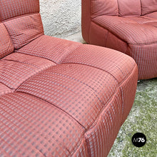 Load image into Gallery viewer, Pink fabric and black abs four pieces modular sofa, 1980s