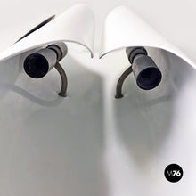 画像をギャラリービューアに読み込む, Curved metal sheet wall lamp, 1970s