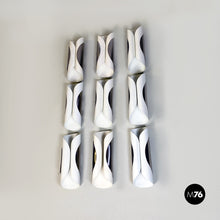 画像をギャラリービューアに読み込む, Curved metal sheet wall lamp, 1970s