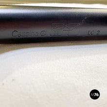 画像をギャラリービューアに読み込む, Lc2 sofa by Le Corbusier, Jeanneret and Perriand for Cassina, 1980s