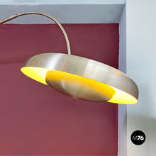 Load image into Gallery viewer, Metal telescopical arc lamp by Pirro Cuniberti for Sirrah, 1970s