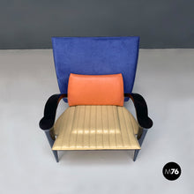 Charger l'image dans la galerie, Black solid wood and leather multicolor armchair with curved armrests, 1980s