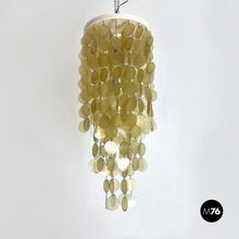 画像をギャラリービューアに読み込む, Golden plastic Cascade Chandelier, 1970s