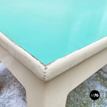 画像をギャラリービューアに読み込む, Creamy white wood and aquamarine formica kitchen table, 1940s